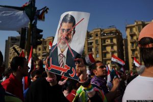 Egypt Protsts Intensify As Army Deadline Approaches