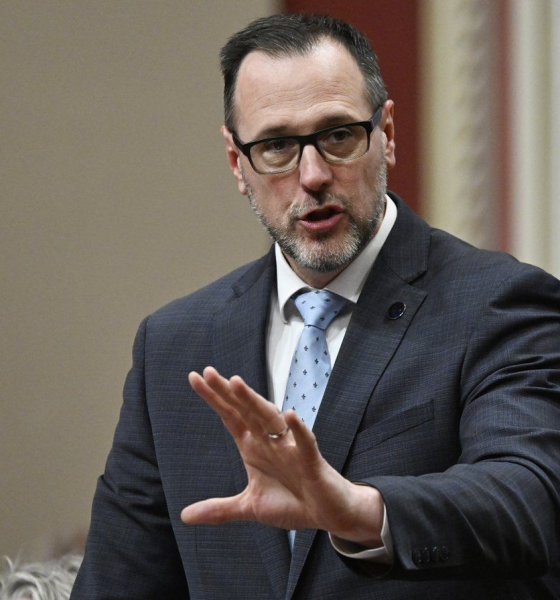 Quebec public prayer ban