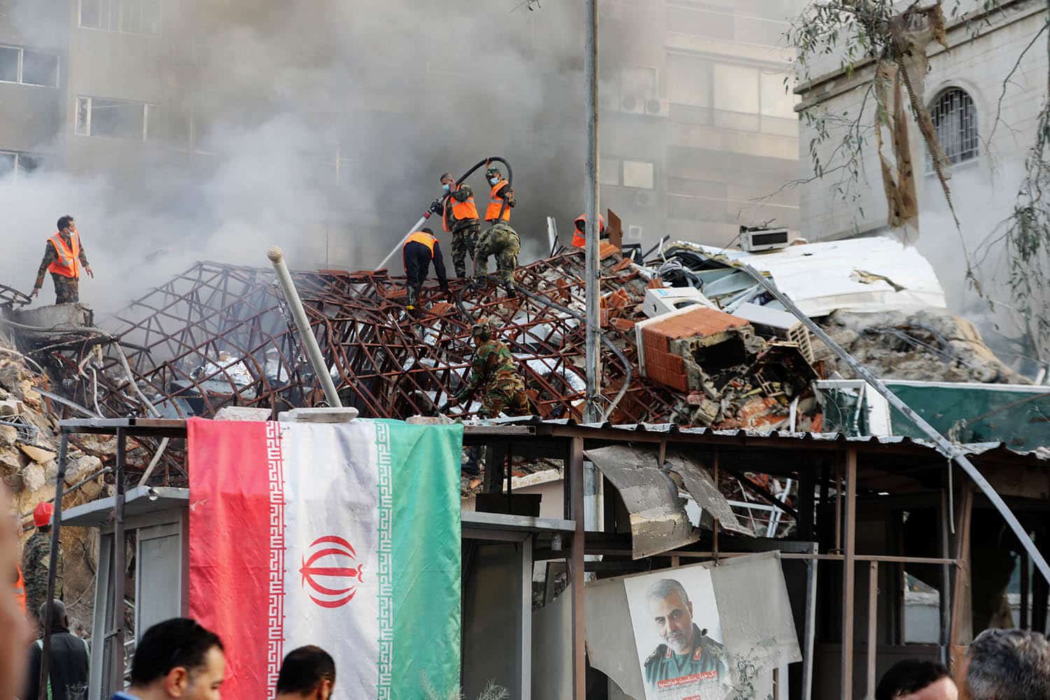 Escalation in regional conflict after Israel bombs Iranian embassy in Damascus
