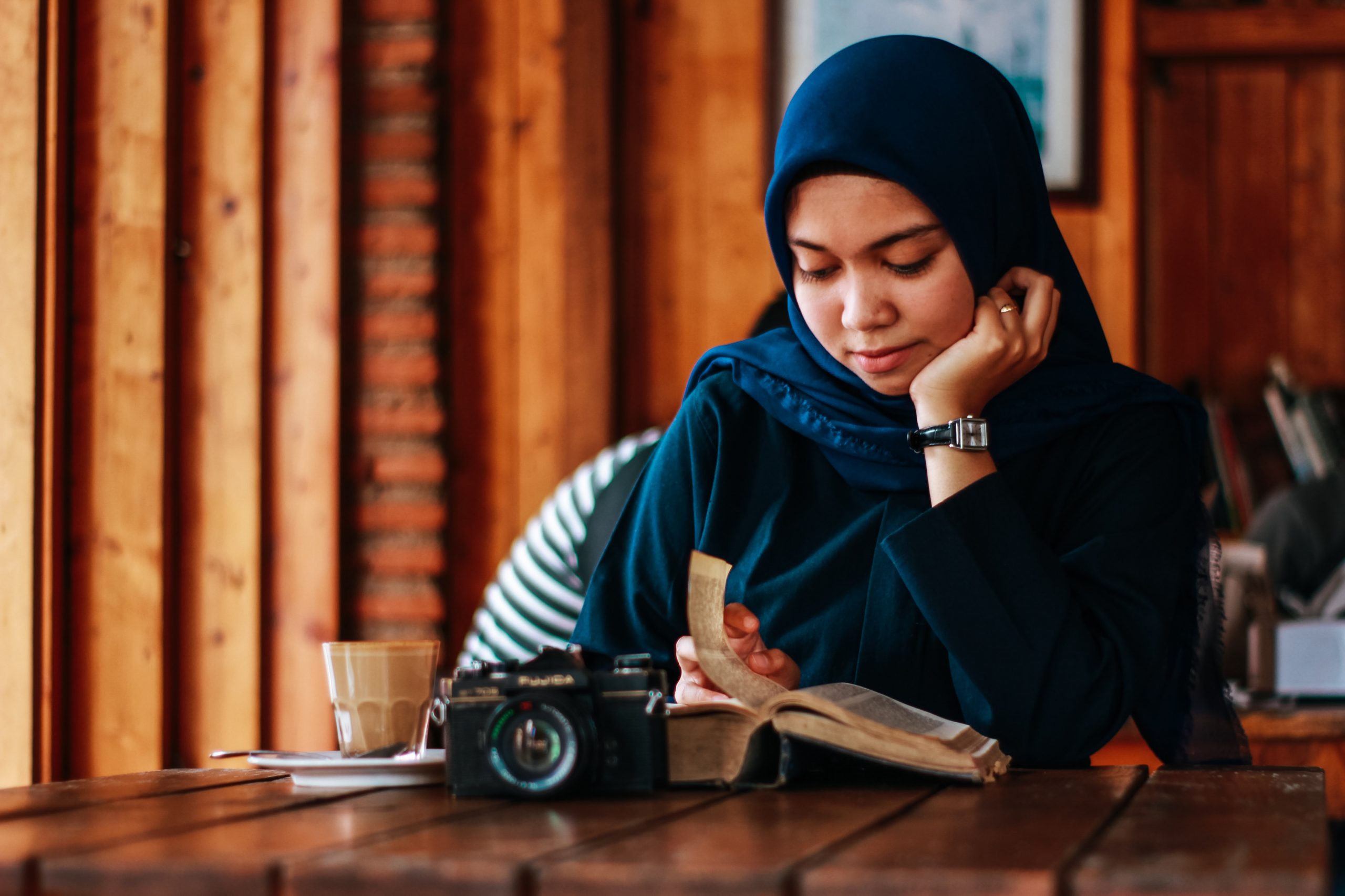 Muslim reading